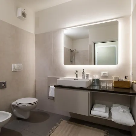 Lejlighedshotel June Garda 3*