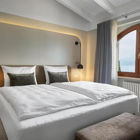 Lejlighedshotel June Garda 3*